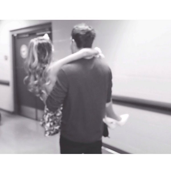 Um, Does Ariana Grande Really Demand to Be Carried Everywhere? E! News